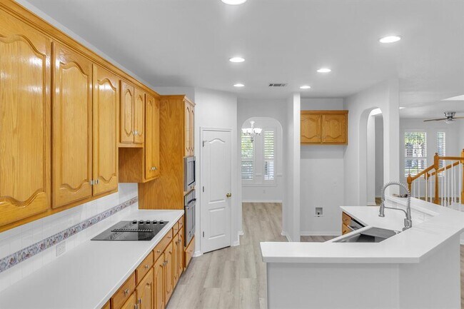 Building Photo - 2604 Sterling Panorama Ct