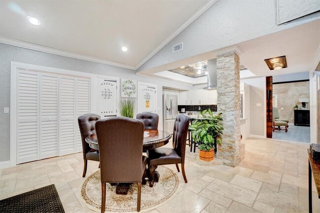 Building Photo - 3451 Dawn Ct