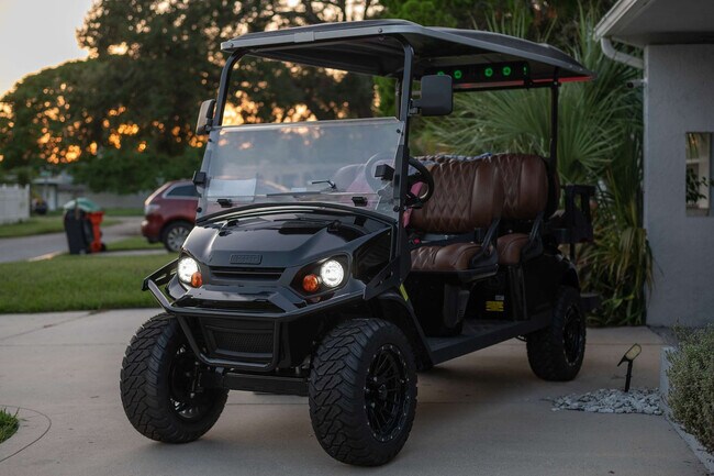 Building Photo - 6660 Date Palm Ave S