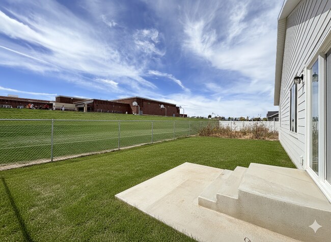 Building Photo - 128 E 840 N