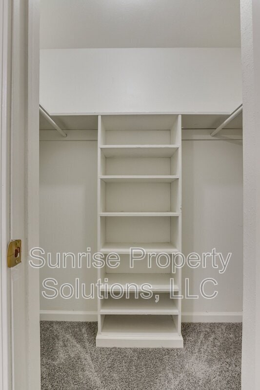 Building Photo - 1309 NW 106th St