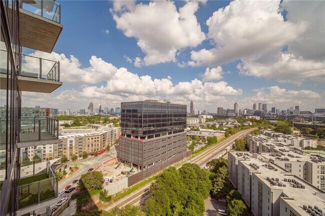 Building Photo - 788 West Marietta St NW