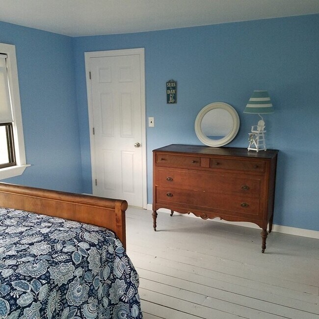 Building Photo - 13 Plum Island Blvd