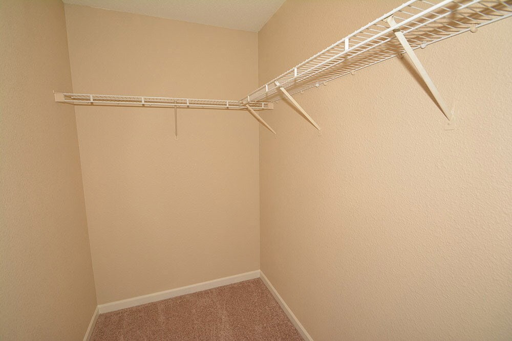 Building Photo - 720 Treyburn Lakes Way