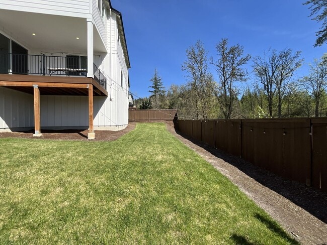 Building Photo - Spacious 5BR Home Near Mountainside High School with Loft, Balcony & Large Kitchen