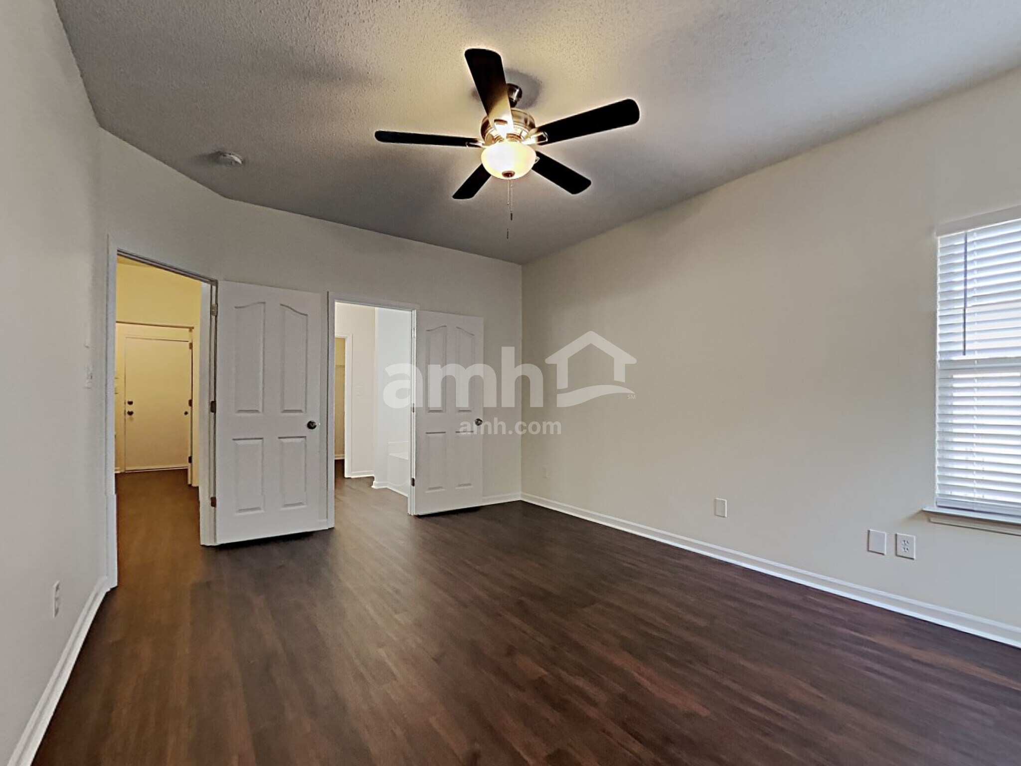 Building Photo - 106 Peterborough Dr