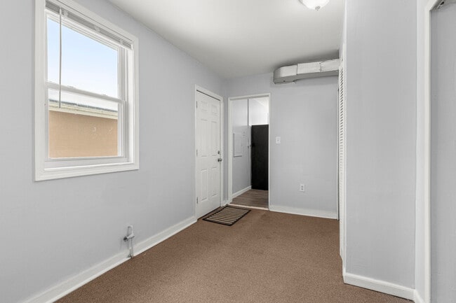 Building Photo - 24126 Dartmouth St