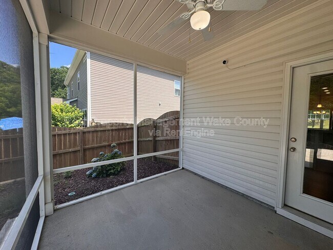 Building Photo - 101 Benning Hills Pl