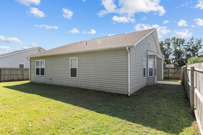 Building Photo - 146 Jer Mar Dr