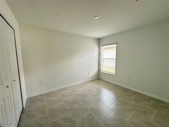 Building Photo - 17669 Paradiso Wy