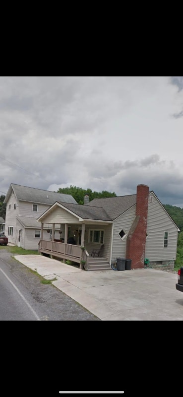 Primary Photo - 1341 Turnpike Ave