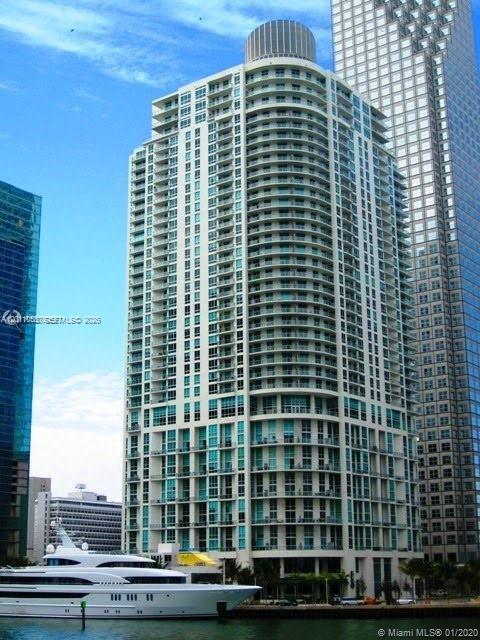 Building Photo - 300 S Biscayne Blvd