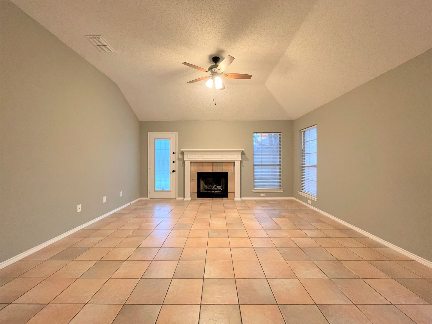 Building Photo - 9017 Creede Trail