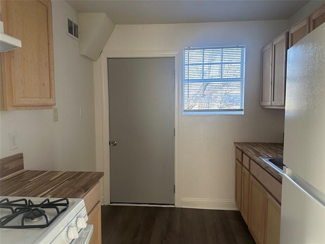 Building Photo - 1217 Estelle St