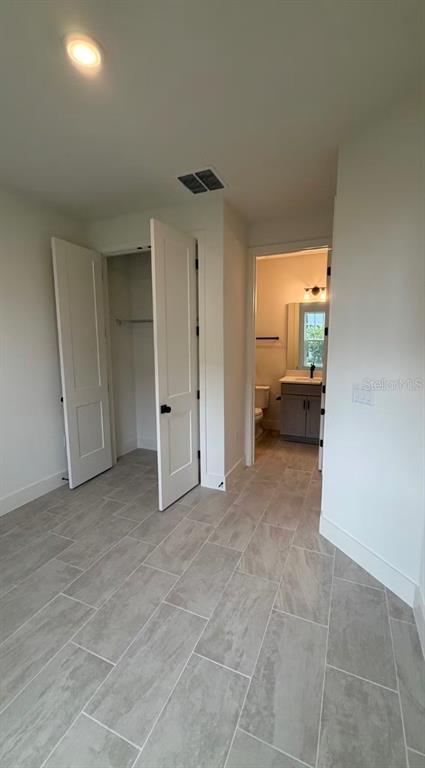 Building Photo - 15069 Groveside Rd