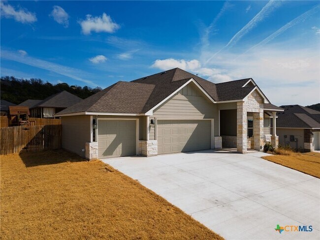 Building Photo - 110 Ayla Marie Dr