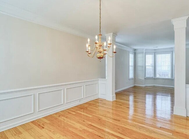 Building Photo - Beautiful Home for Rent!