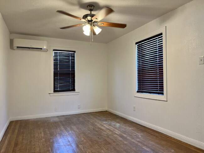 Building Photo - Convenient 1 Bedroom Apartment - Close to ...
