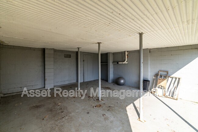 Building Photo - 1006 Freemason St