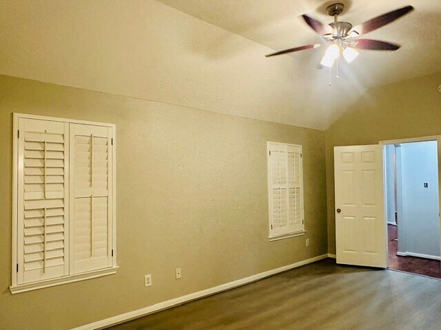 Building Photo - 11405 White Forge Ct