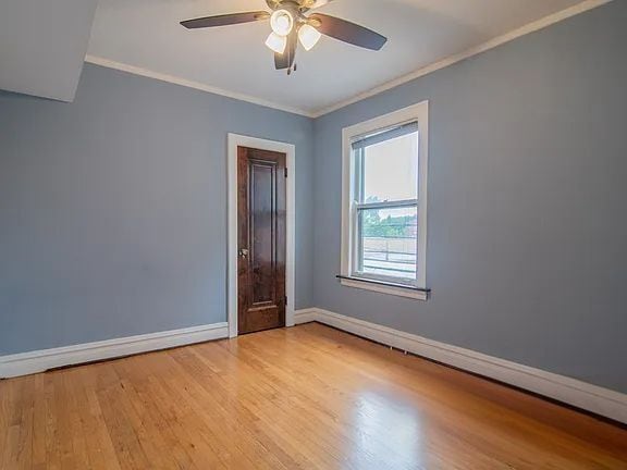 Building Photo - 4455 N Artesian Ave