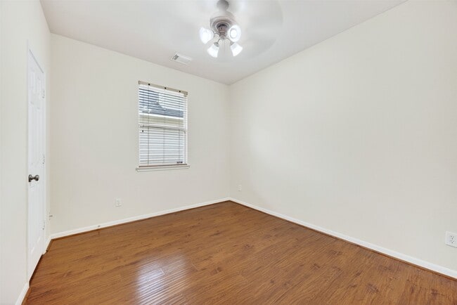 Building Photo - 11630 Forest Wind Ln