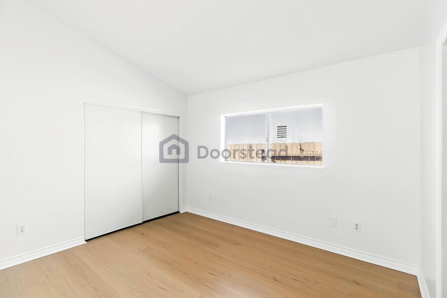 Building Photo - 24148 Poppystone Dr