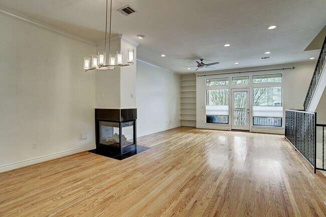 Building Photo - 1403 Rosedale St