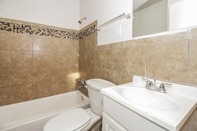 Building Photo - 3621 Mozelle St