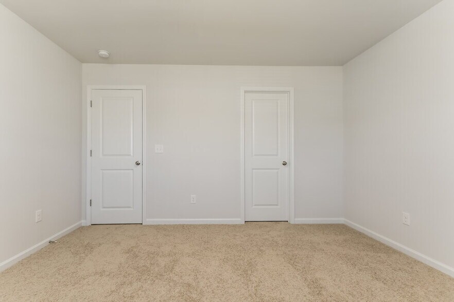 Building Photo - 219 Hamilton Pointe Dr