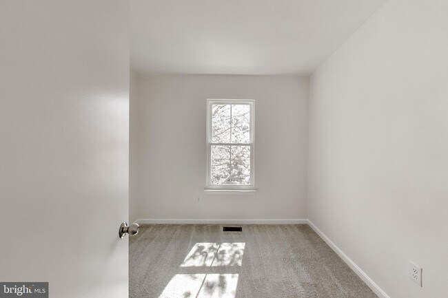 Building Photo - 3548 Softwood Terrace