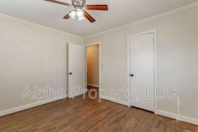 Building Photo - 101 Gary Ave