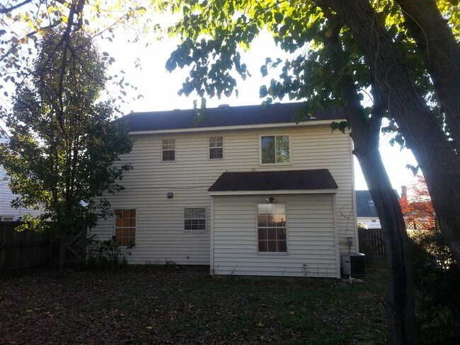 Building Photo - 1032 Daniel Maloney Drive