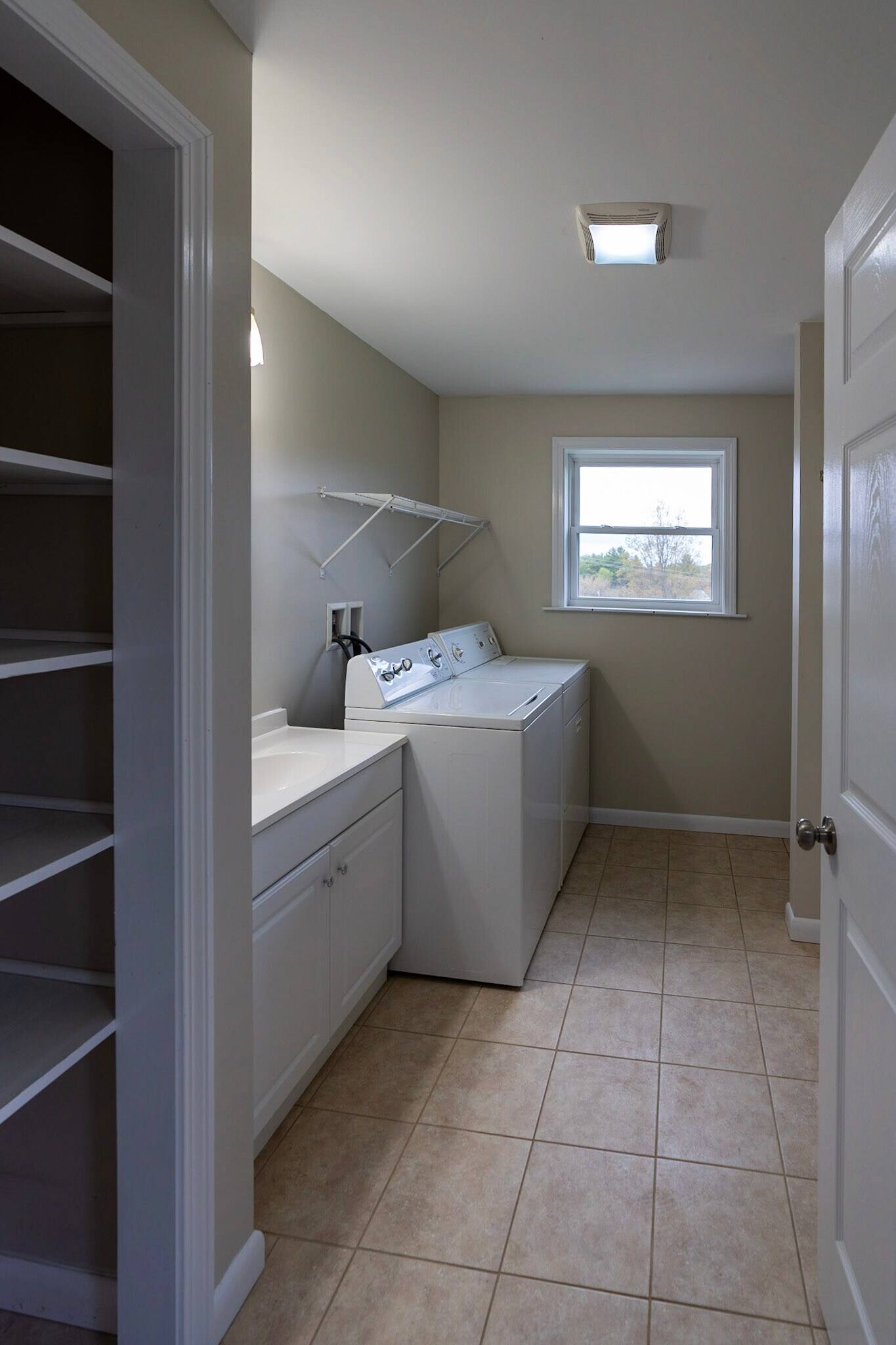 Building Photo - 101 Rocky Dunn Rd