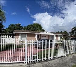 Building Photo - 30310 SW 152nd Ave