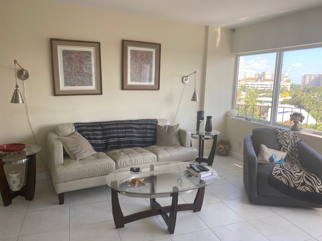 Living - 3250 NE 28th St
