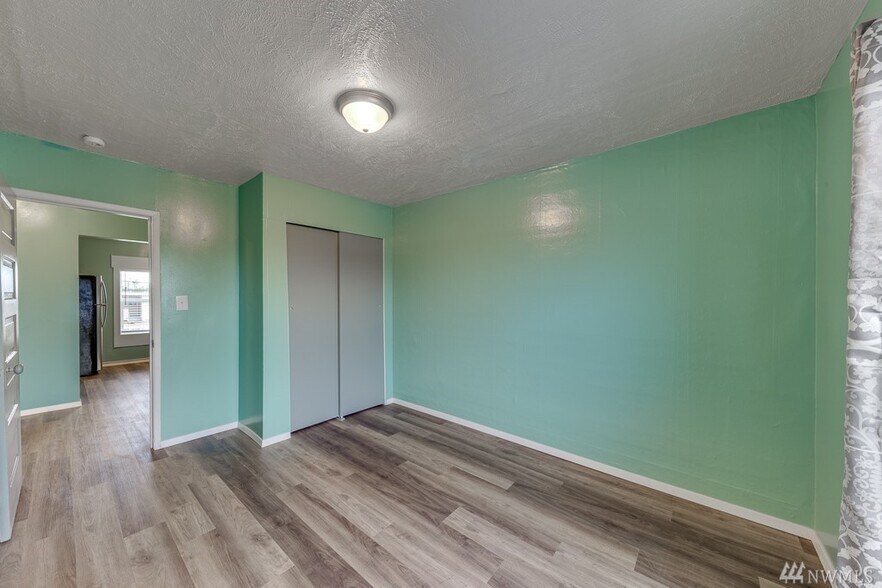 Building Photo - 2112 Wetmore Ave