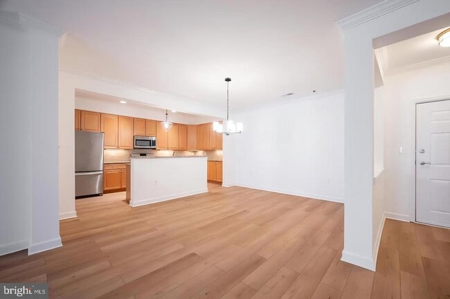 Building Photo - 10328 Sager Ave
