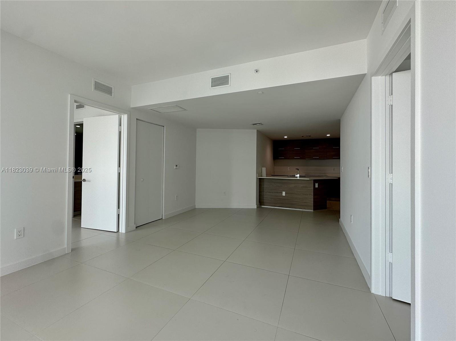 Building Photo - 1300 S Miami Ave