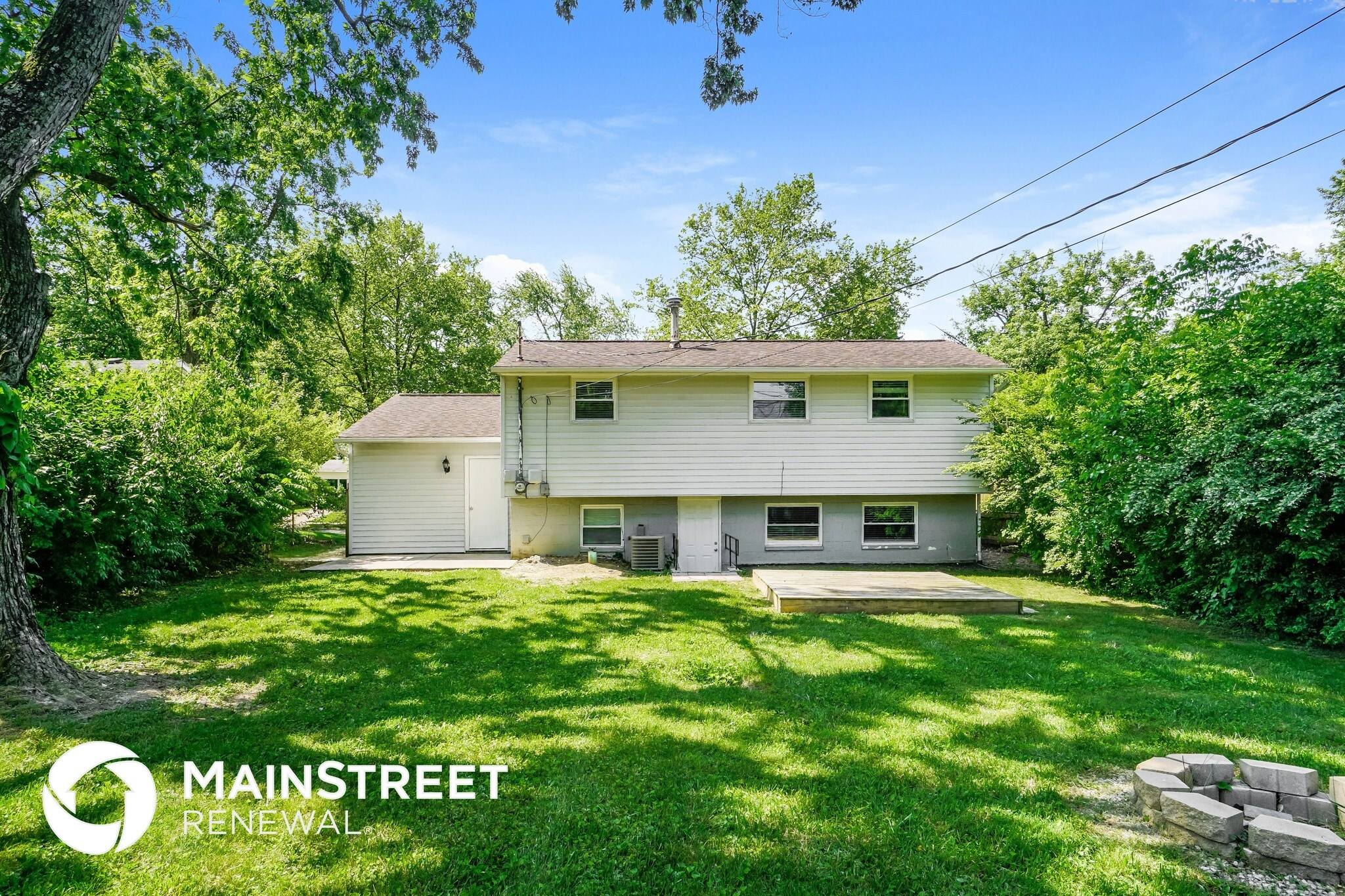 Building Photo - 1374 Chesterton Square S