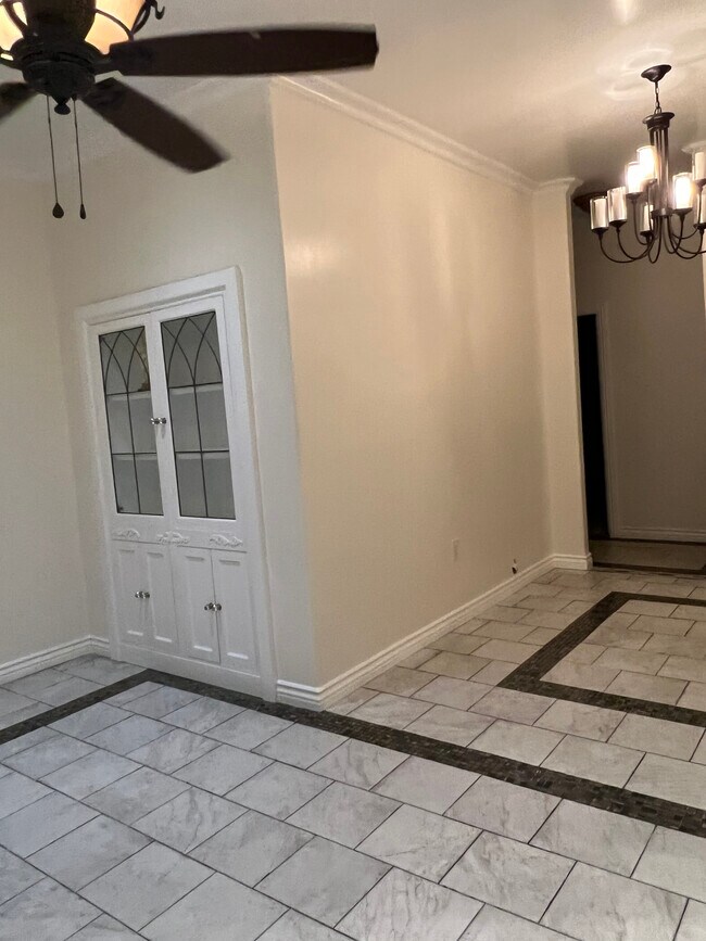 Building Photo - 4739 W 161st St