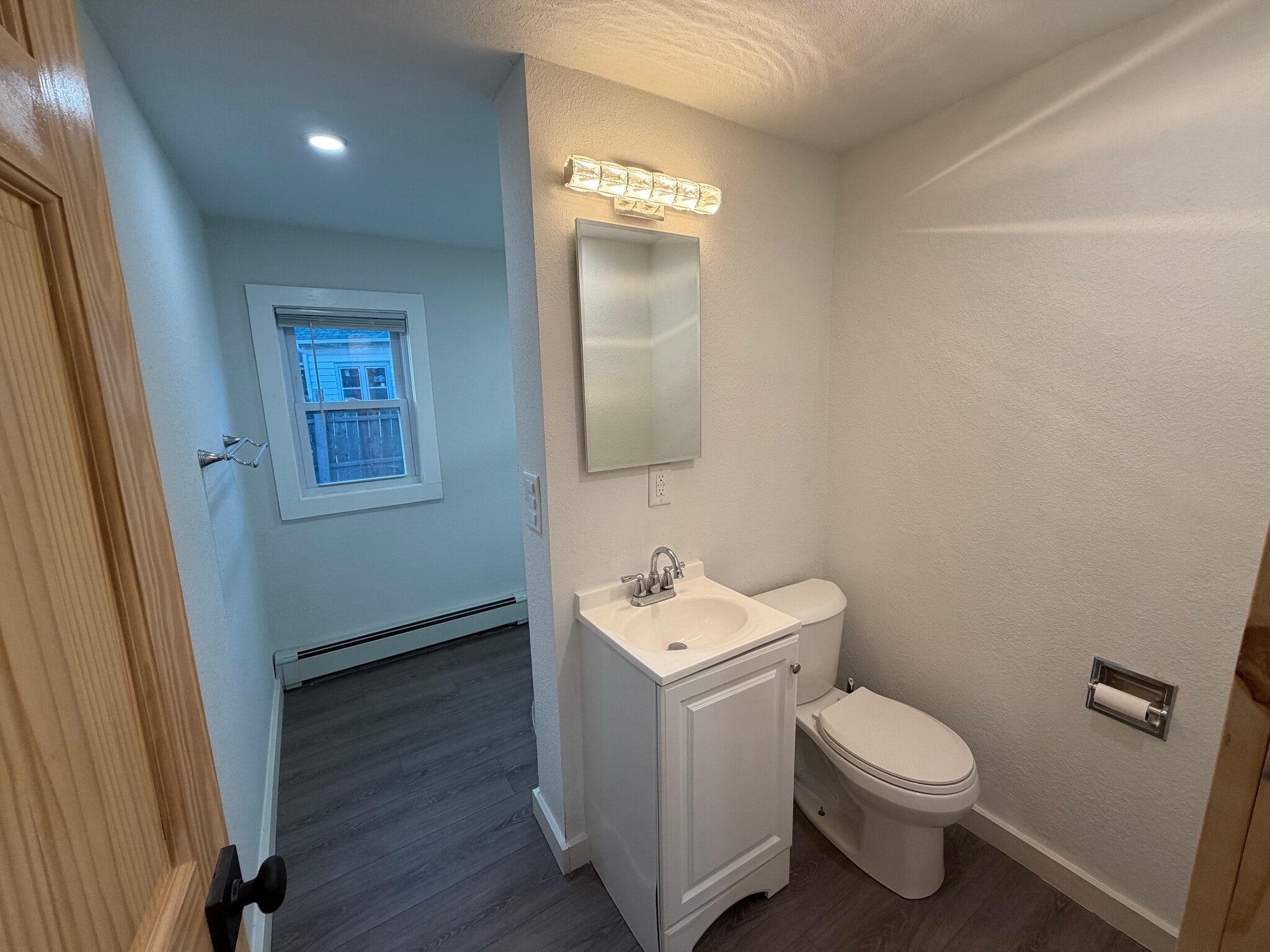 Building Photo - 618 North St