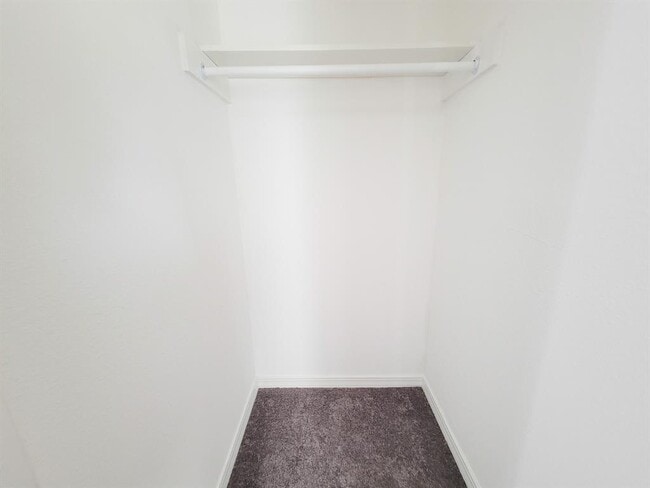 Building Photo - 15814 Murrelet Ct