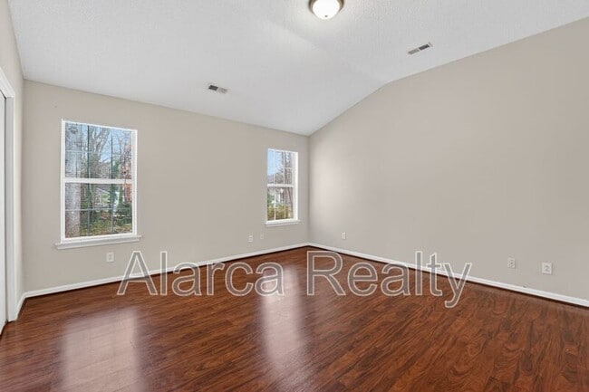 Building Photo - 11025 Scrimshaw Ln