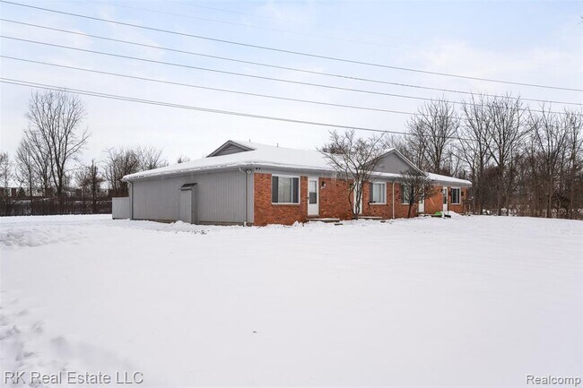 Building Photo - 58629 Wallington