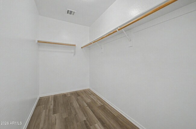 Building Photo - 8777 W Dahlia Dr