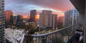 Building Photo - 950 W Peachtree St NW