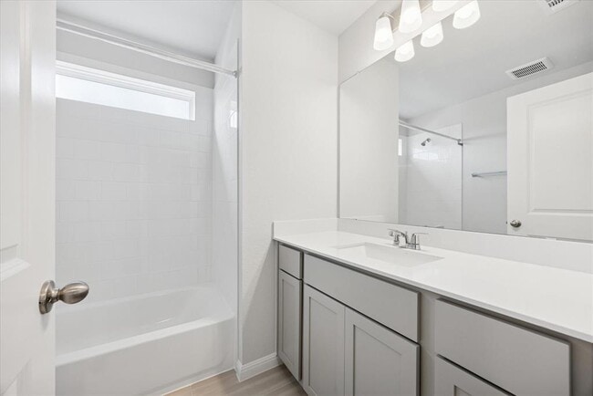 Building Photo - 103 Elm Br Trl