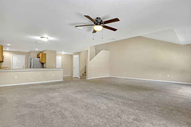 Building Photo - 480 L M Davey Ln