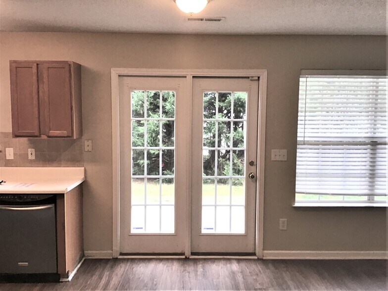 Building Photo - 1 Warbler Ct